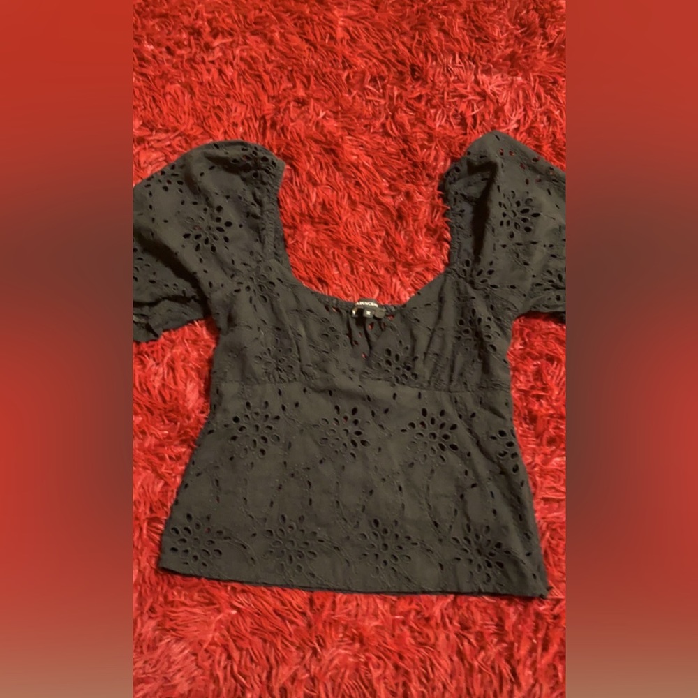 Olivaceous Black off-shoulder crop top, size medium